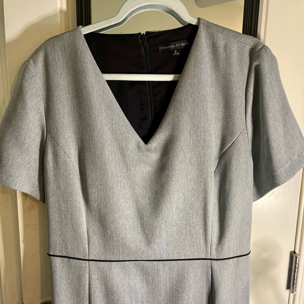 Preston &York  new dress